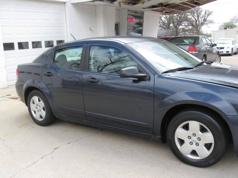 2008 Dodge Avenger SE