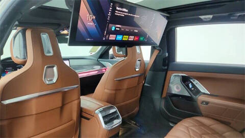 2023 BMW 7 Series 740i