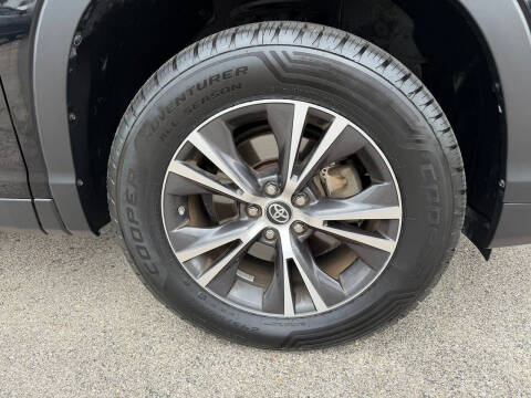 2019 Toyota Highlander LE Plus