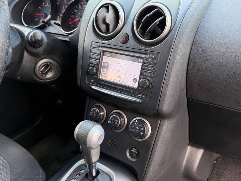 2012 Nissan Rogue SV