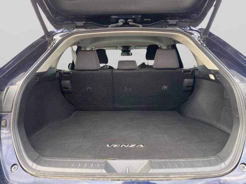 2021 Toyota Venza LE