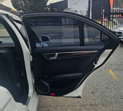 2012 Mercedes-Benz C-Class C 300 Sport 4MATIC