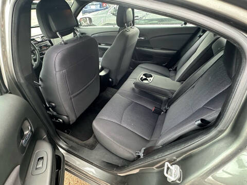 2012 Chrysler 200 LX