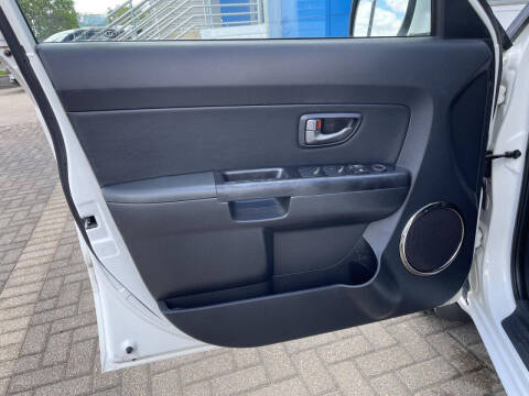 2010 Kia Soul +