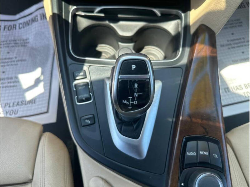 2017 BMW 3 Series 330i