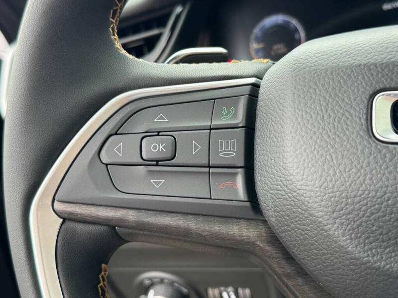 2026 Jeep Grand Cherokee 85th Anniversary Edition