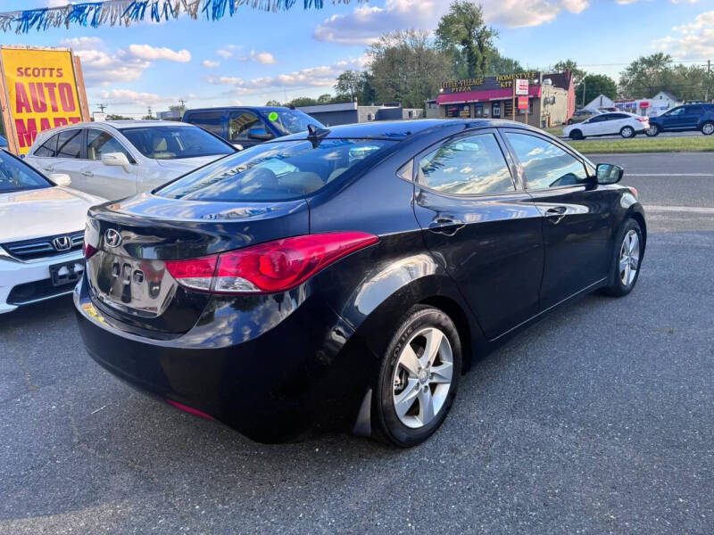 2011 Hyundai Elantra