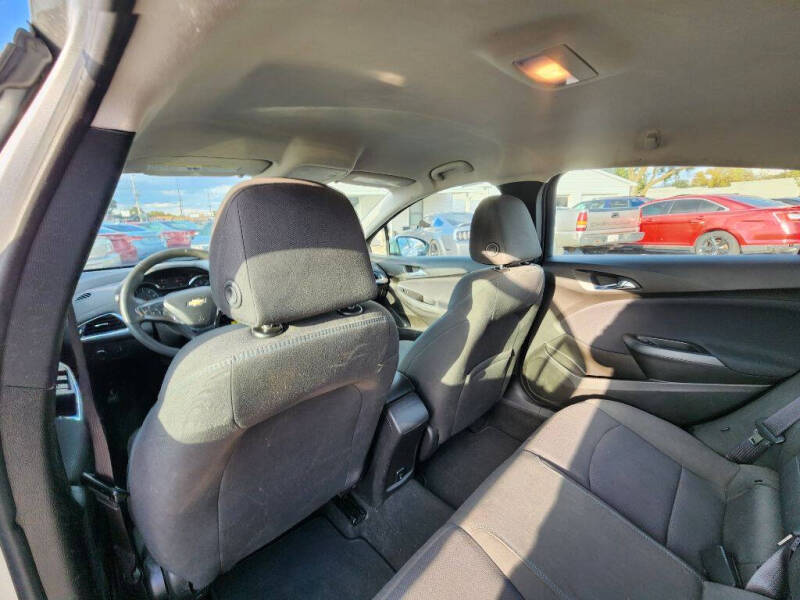 2017 Chevrolet Cruze LT Auto