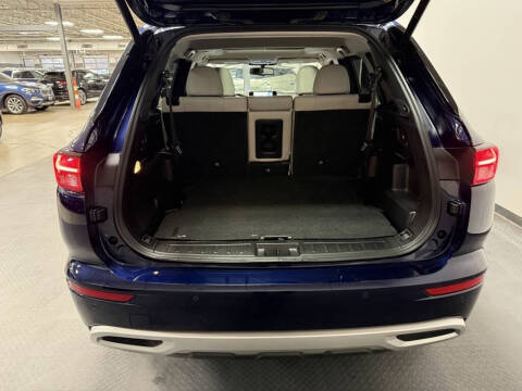 2023 Mitsubishi Outlander PHEV SEL