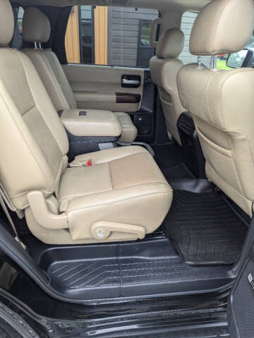 2014 Toyota Sequoia Platinum
