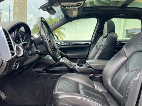 2012 Porsche Cayenne S