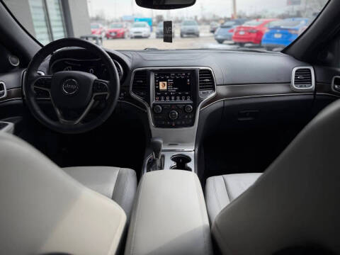 2018 Jeep Grand Cherokee Sterling Edition