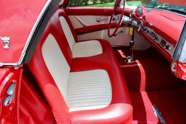 1955 Ford Thunderbird