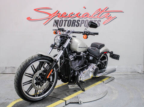 2018 Harley-Davidson Breakout