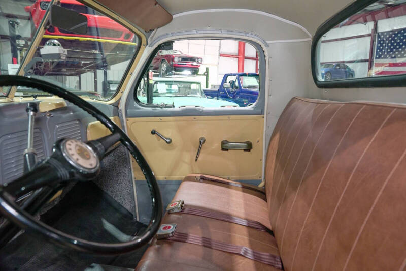 1950 Studebaker 2R 5