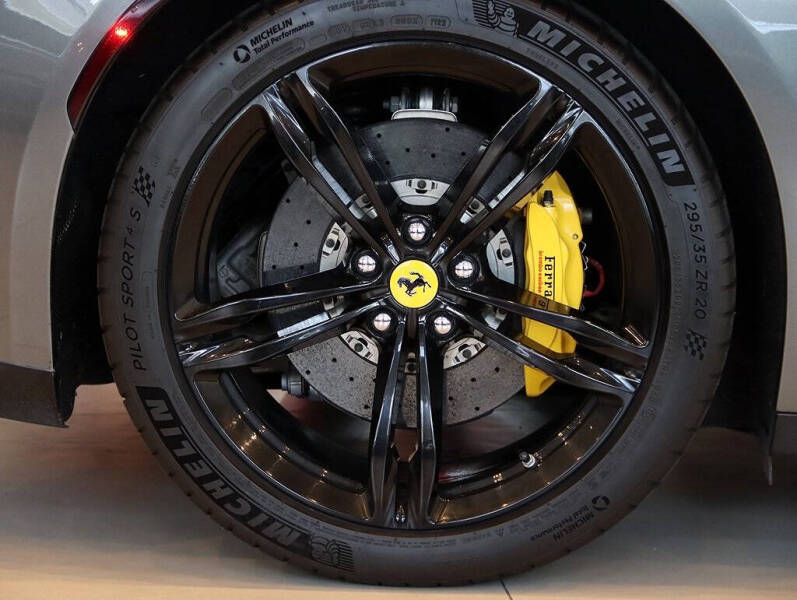 2017 Ferrari GTC4Lusso