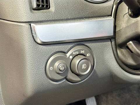 2004 Chevrolet SSR LS