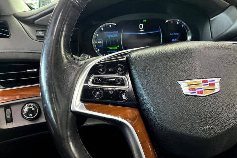 2017 Cadillac Escalade Luxury