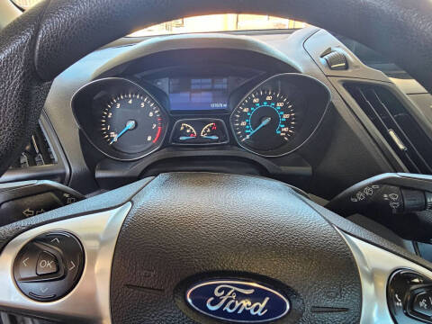 2015 Ford Escape S