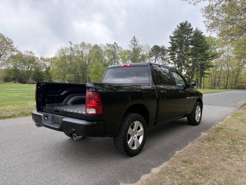 2012 RAM 1500 ST