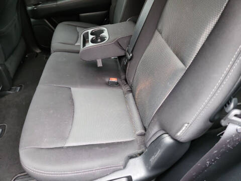 2020 Nissan Pathfinder S