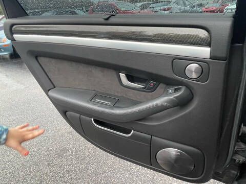 2008 Audi S8 quattro