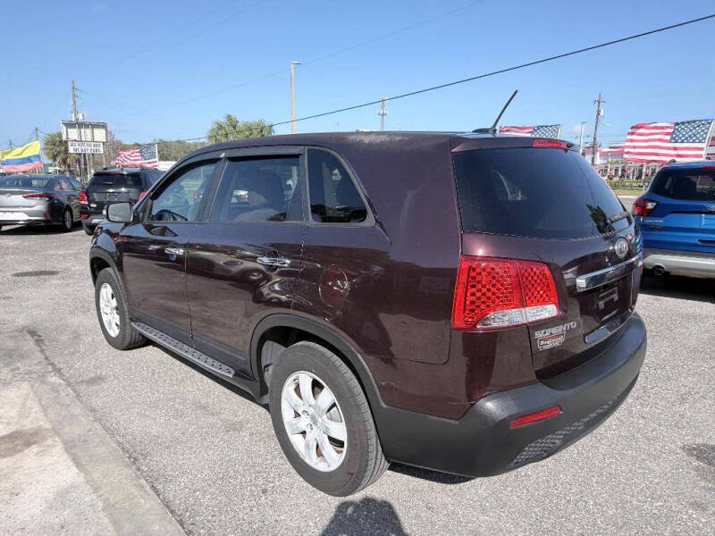 2012 Kia Sorento LX