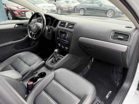 2016 Volkswagen Jetta