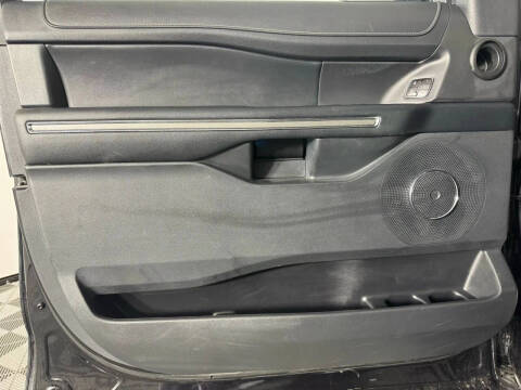 2023 Ford Expedition MAX XLT