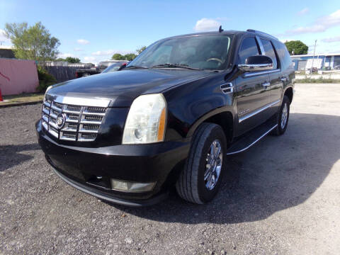 2009 Cadillac Escalade for sale at M & M AUTO BROKERS INC in Okeechobee FL