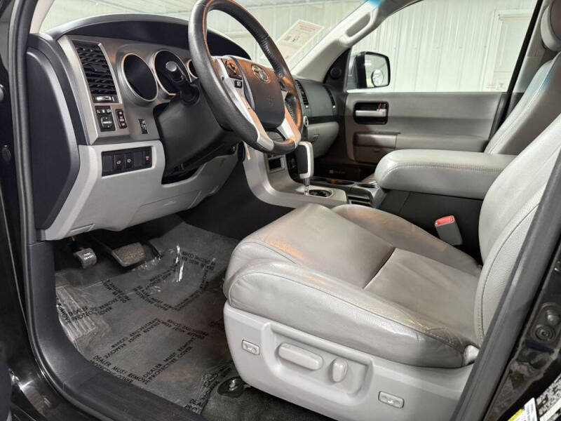 2014 Toyota Sequoia Limited