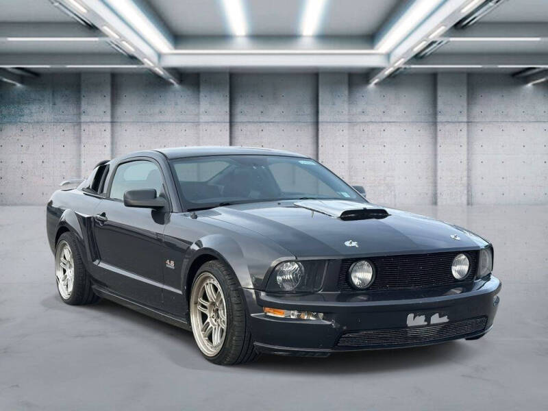 2007 Ford Mustang GT Deluxe