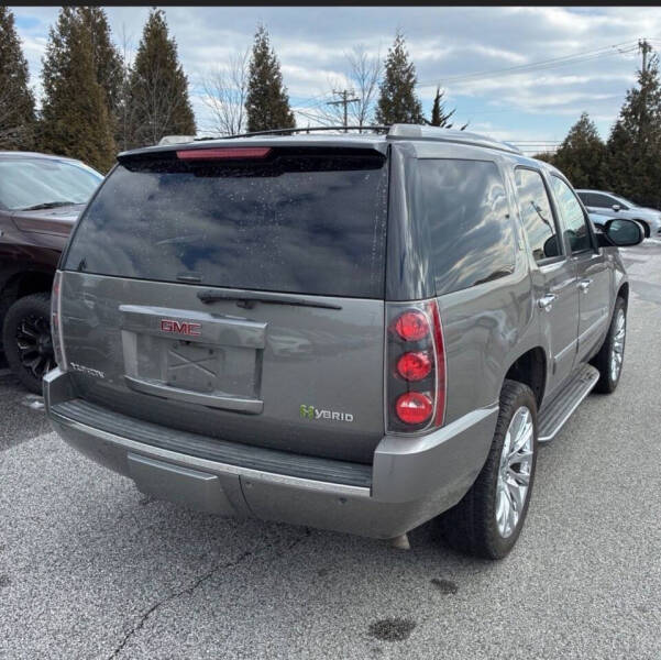 2012 GMC Yukon Denali Hybrid
