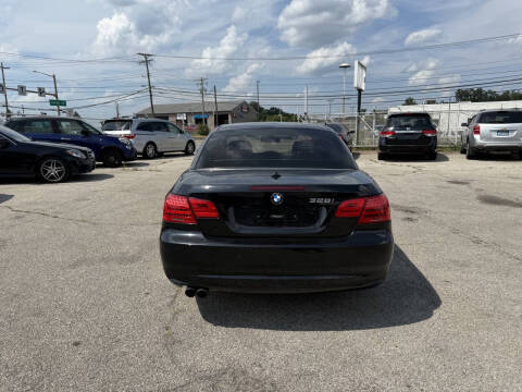 2012 BMW 3 Series 328i