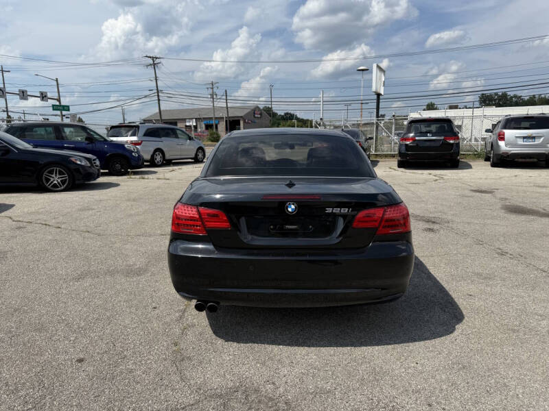 2012 BMW 3 Series 328i