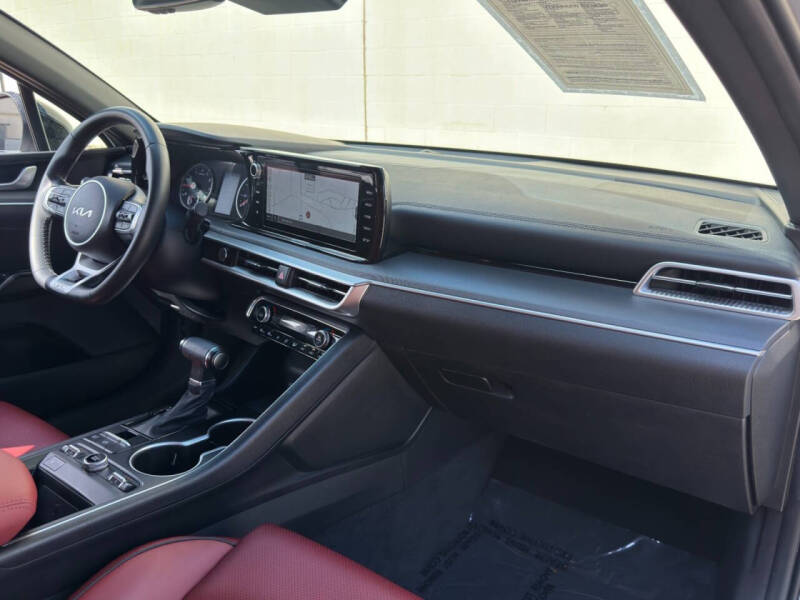 2024 Kia K5