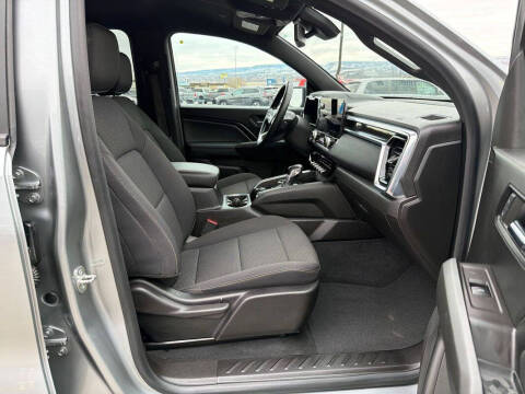 2023 GMC Canyon Elevation