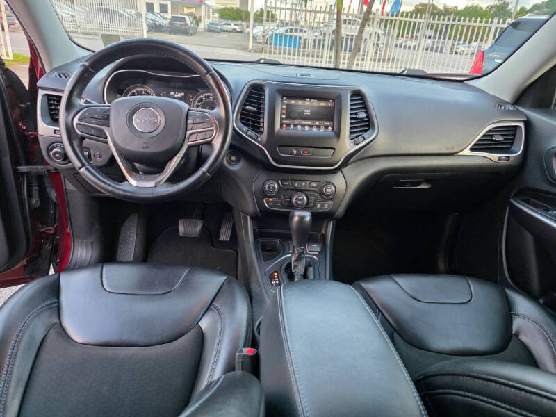 2019 Jeep Cherokee Latitude Plus