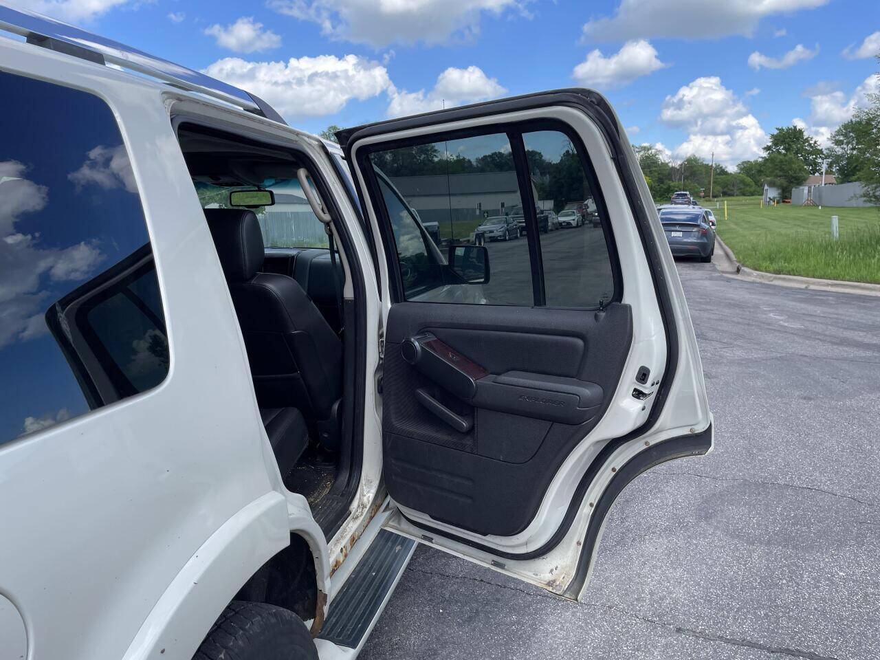 2006 Ford Explorer for sale at Twin Cities Auctions in Elk River, MN