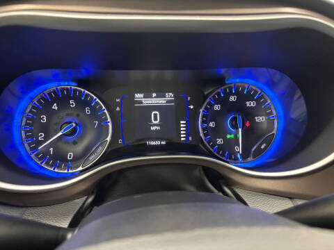 2021 Chrysler Voyager LX