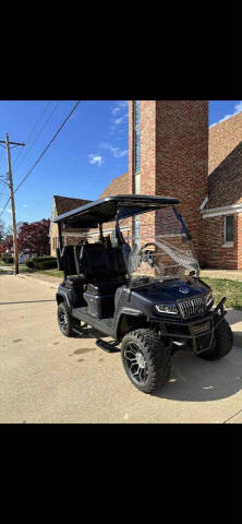 2025 Evolution Maverick 4