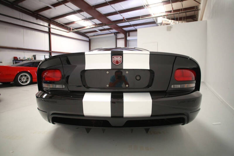 2006 Dodge Viper SRT-10
