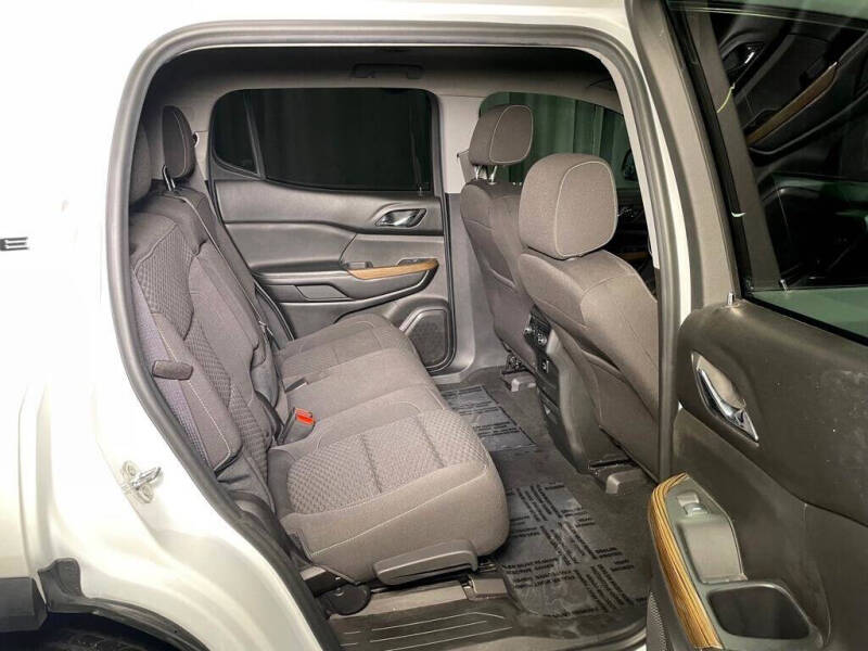 2017 GMC Acadia SLE-1