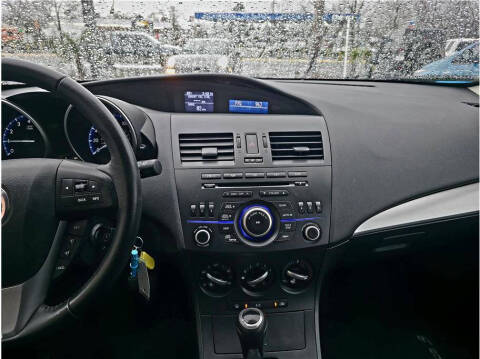 2012 Mazda MAZDA3 i Touring