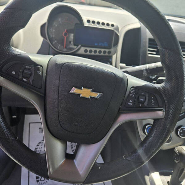 2013 Chevrolet Sonic LT Auto
