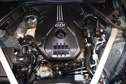 2023 Genesis G70