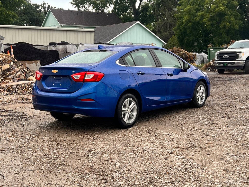 2018 Chevrolet Cruze for sale at Autolink in Kansas City, KS