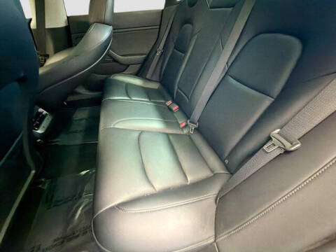 2019 Tesla Model 3 Standard Range Plus