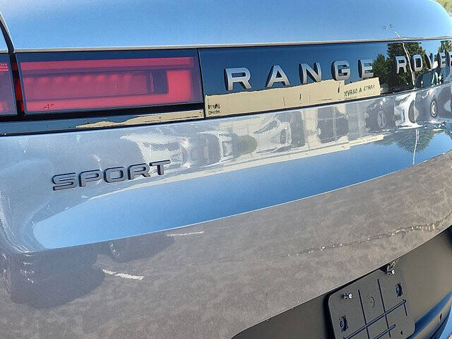 2025 Land Rover Range Rover Sport P360 SE