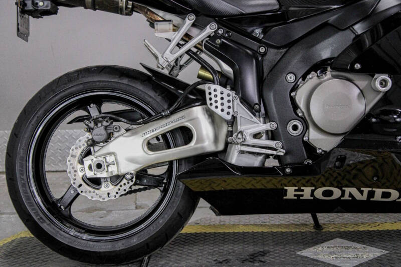 2005 Honda CBR1000RR
